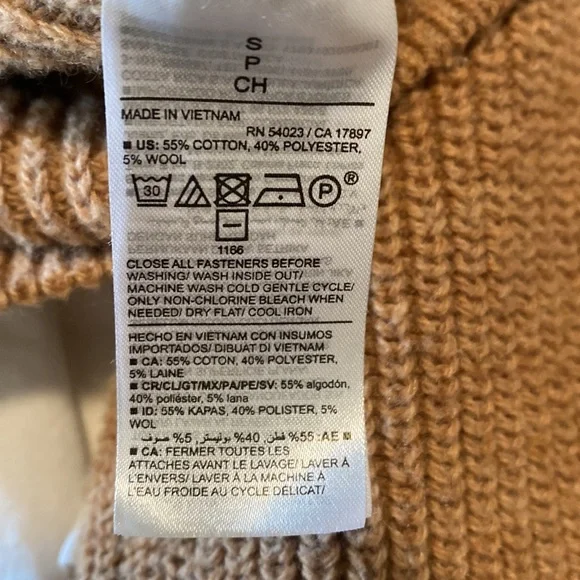 Old Navy Tan Camel Wool Blend Waist Length Button Up Cardigan Size Small - Picture 7 of 7